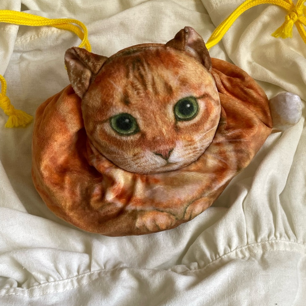 Funny Orange Cat Makeup drawstring Bag